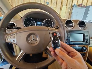 Mercedes benz car key replacement locksmith mobile local charlotte nc near me
